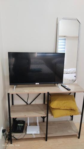 Stay at Sanremo Oasis Cebu