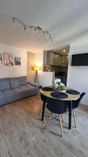 Free Garage in the Center-Delicia 4 ApartHotel