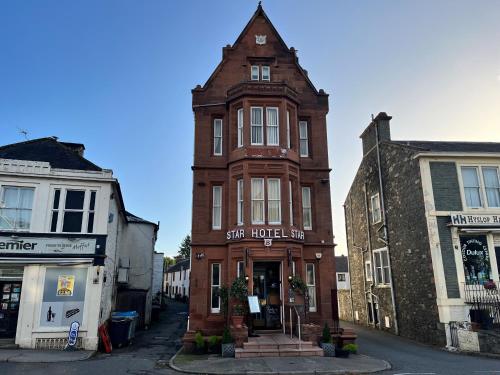 The Famous Star Hotel