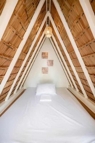 Manawari Beach Resort