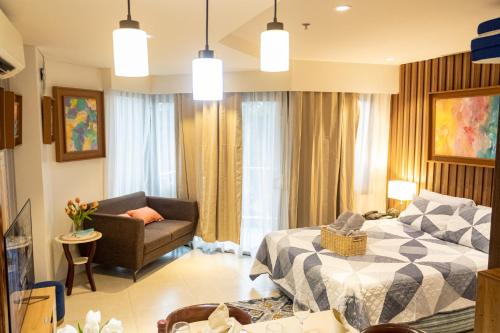 Kate & Keith's Place - Tambuli Seaside Living