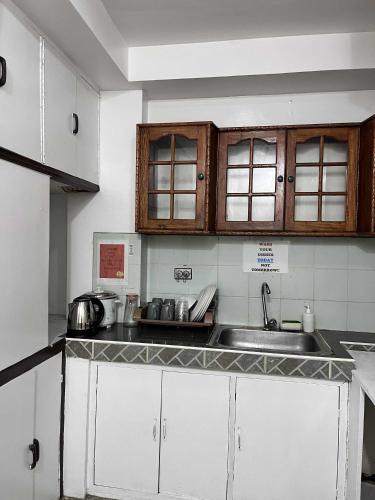 Ace Travellers Inn- Palawan