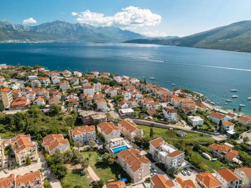 Sun Village Apartments