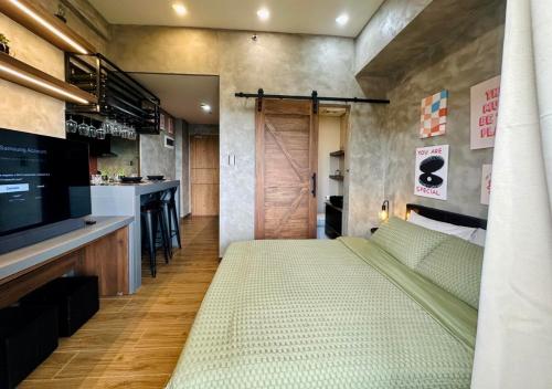 Studio in Twin Lakes Tagaytay