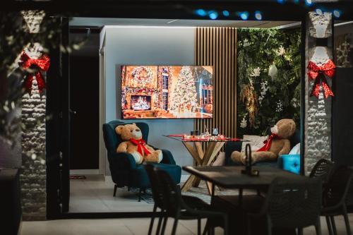 Villa View Mostar with Jacuzzi & Heated Pool