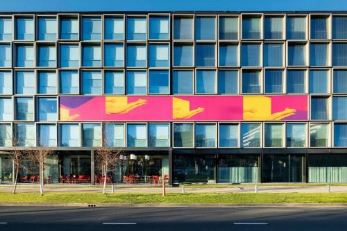 CitizenM Amsterdam Schiphol Airport