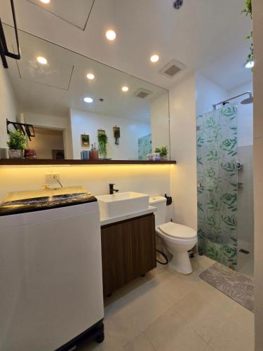 Cozy place near pavilion mall and Sm starosa