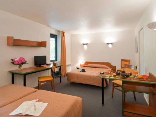 Adagio Access Defense Leonard de Vinci Aparthotel