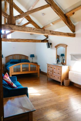 Henllys Estate Bed & Breakfast