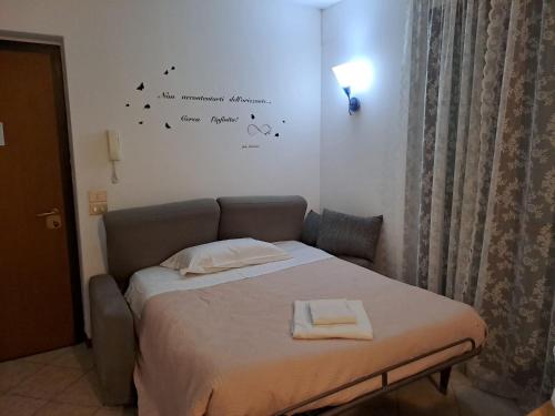 Mahatma Residence lake View