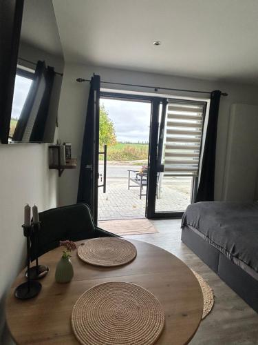 Ferienwohnungen mit Feldblick