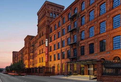 Vienna House by Wyndham Andel's Lodz