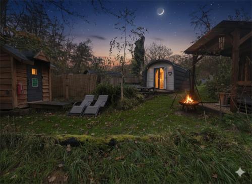 Emlyn's Coppice - Luxury Woodland Glamping