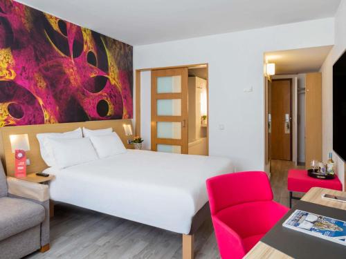 Novotel Barcelona Cornella