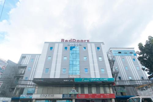 RedDoorz Plus Near UV Mandaue Cebu