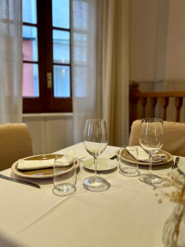 Hostal & Restaurant La Placeta
