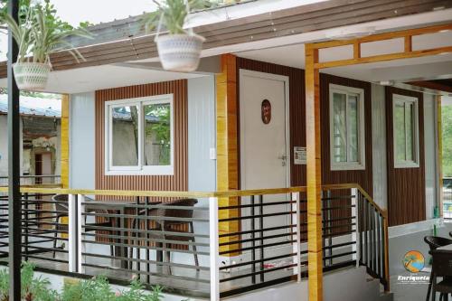 Isla Enriqueta - Private Beach Resort