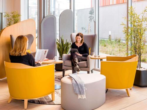 Aparthotel Adagio Access Paris Massy Gare TGV