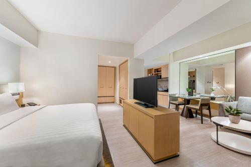 Seda Bonifacio Global City