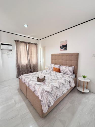 Casa VLOM Staycation