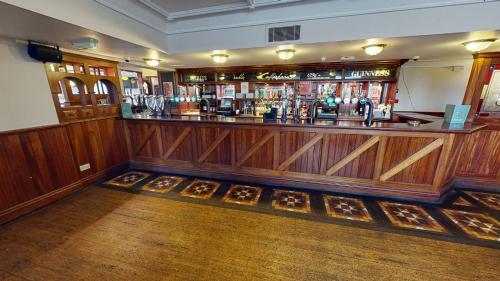 Holiday Inn Cardiff City Centre