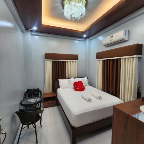 Yurich Hotel