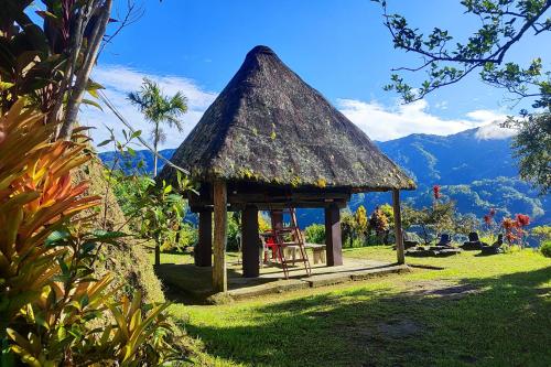 Hiwang Native House Inn & Viewdeck