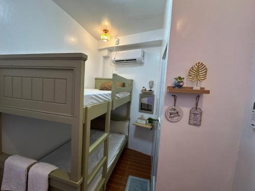 The ComfyNook Hostel