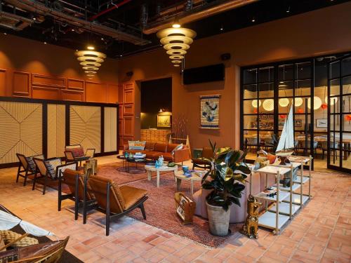 25Hours Hotel Paper Island