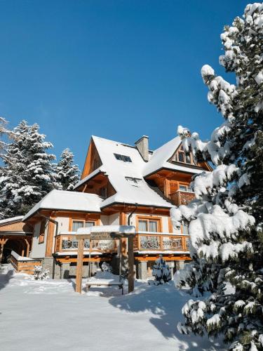 Villa 11 Folk & Design