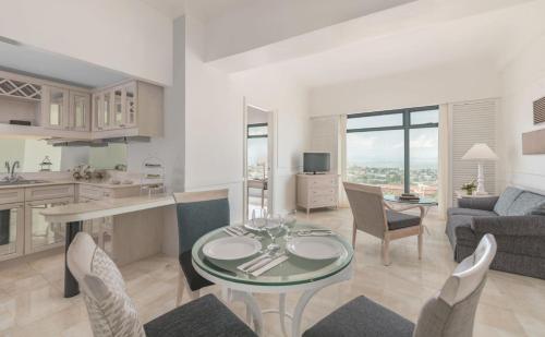 Vivere Hotel & Resorts