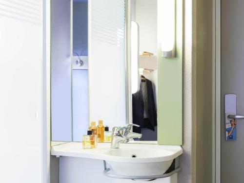 Ibis budget Zurich Airport