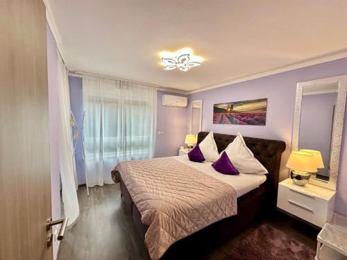 Charming apartment with Garden, Free Parking near Basel, Airport, Ger'many, France,