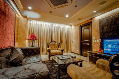 The Fields Plaza Suites