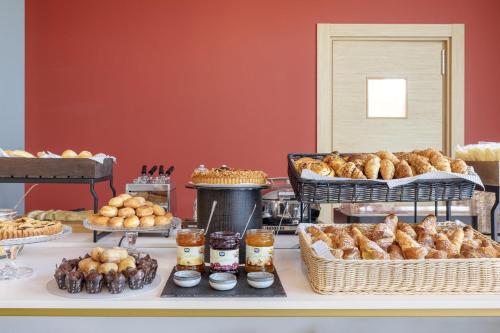 B&B HOTEL Roma Fiumicino Aeroporto Fiera 1