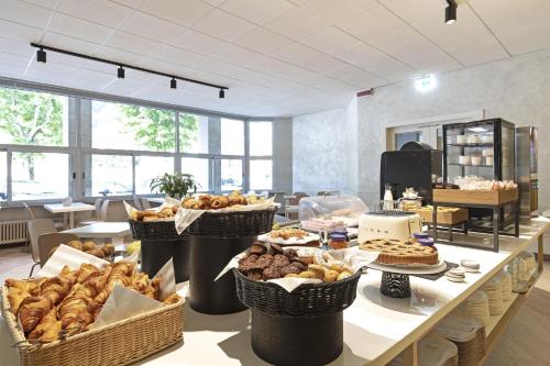 B&B HOTEL Como City Center