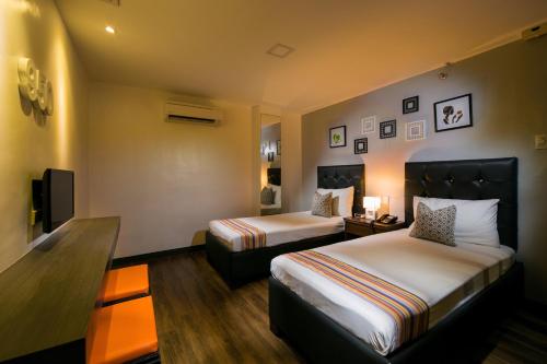 950 Condotel