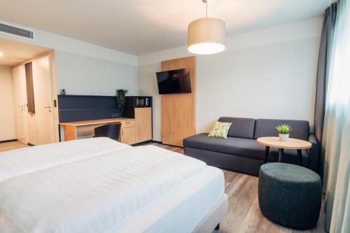 harry’s home Salzburg