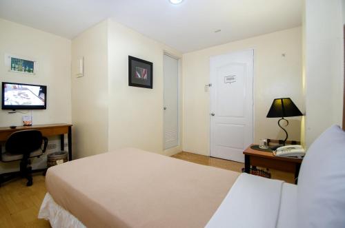 Spaces Hotel Makati People & Pets