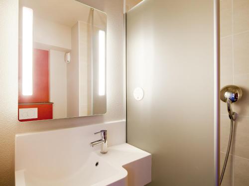 B&B HOTEL Paris Est Bobigny Université