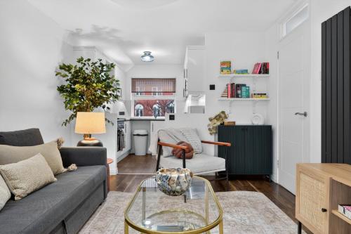 Central Belfast Apartments, Salisbury