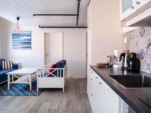 Lofoten Bed & Breakfast Reine Rooms & Apartments