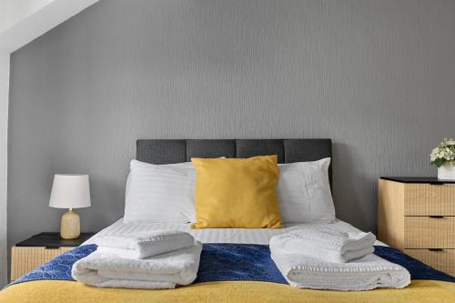 The Imperial Plymouth