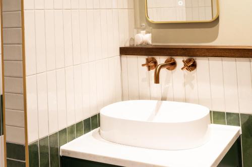 The Longlands Inn & Restaurant