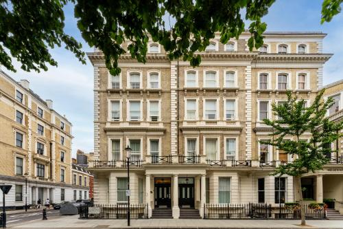 Alexander Apartments