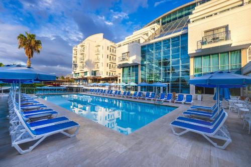 Sealife Family Resort Hotel