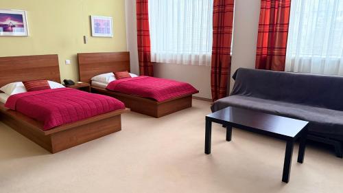 Aston Business Hotel