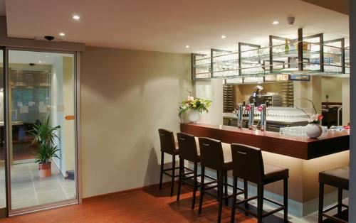 Bistro De Modern