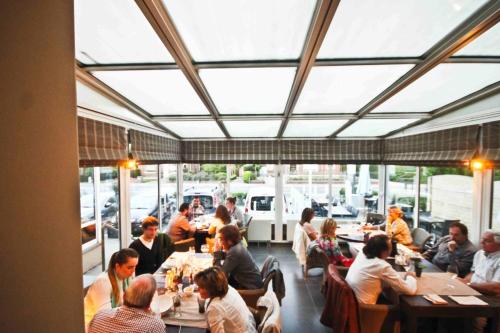Bistro De Modern