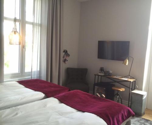 Hotel Livin Station